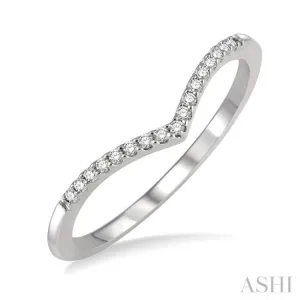 1/10 Ctw Chevron Round Cut Diamond Petite Ring in 14K White Gold