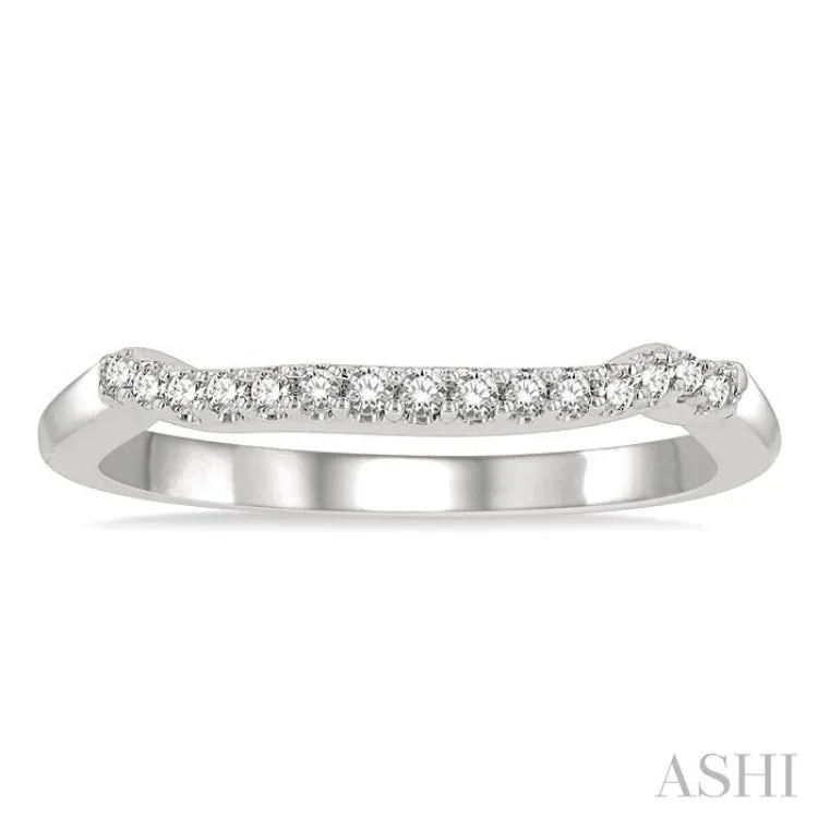 1/8 ctw Indented Round Cut Diamond Wedding Band in 14K White Gold