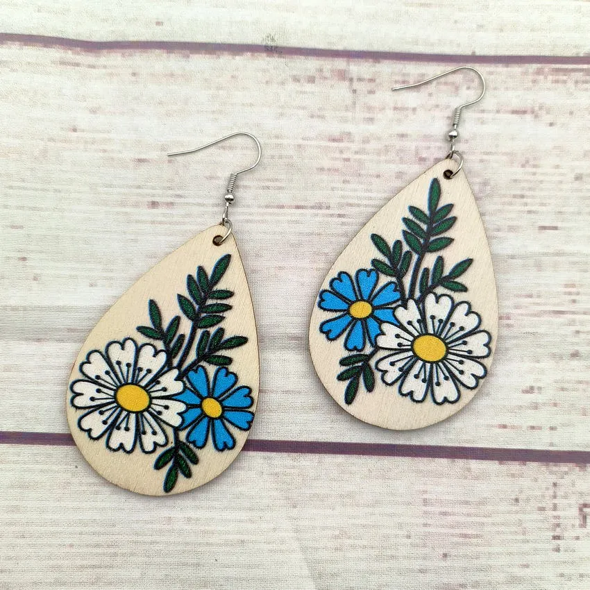 Beautiful Wooden Floral Daisy Bouquet Dangle Earrings