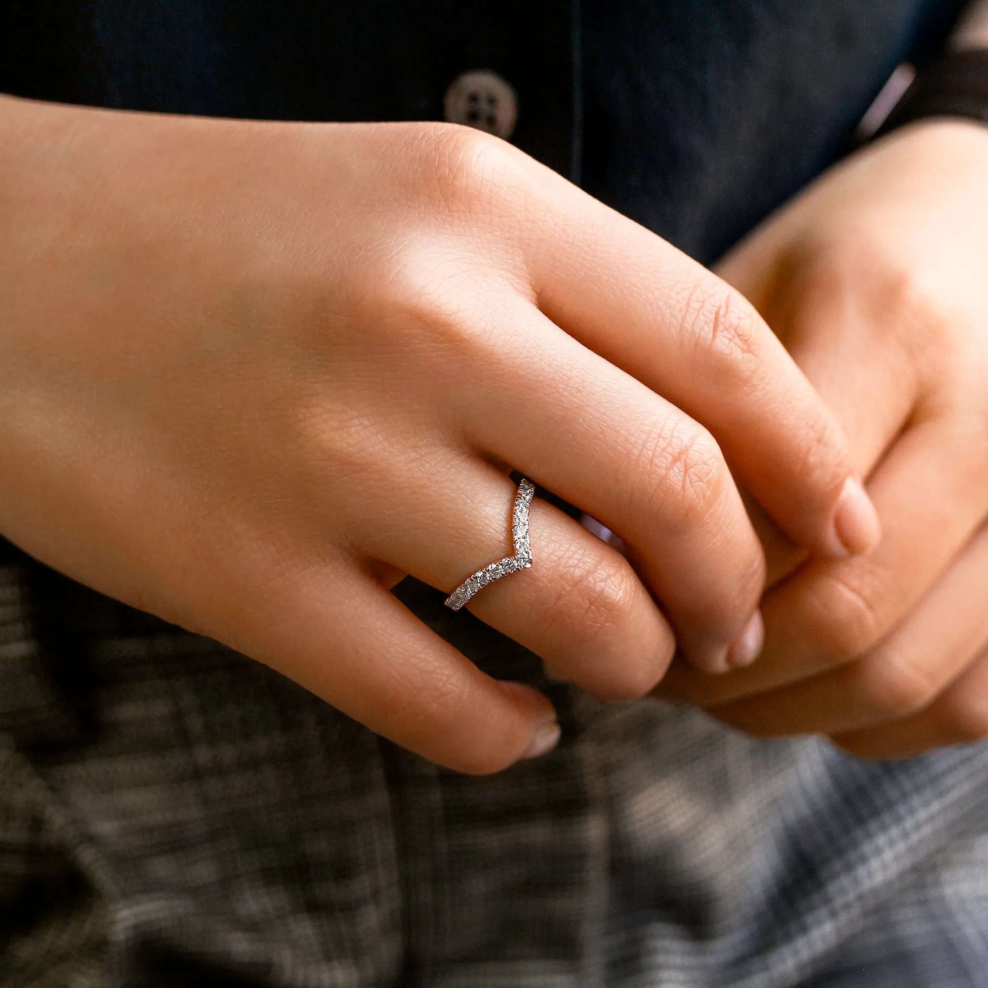 Chevron Point Diamond Ring