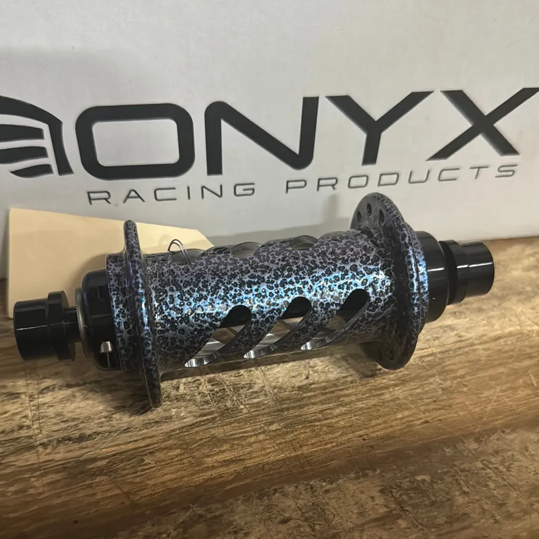 Onyx Hubs Cotm Dark Palleon Paradise