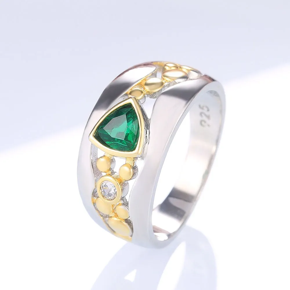 Statement Jewelry Trilliant Cut Gemstones Ring for Women with Zircon in Silver Color