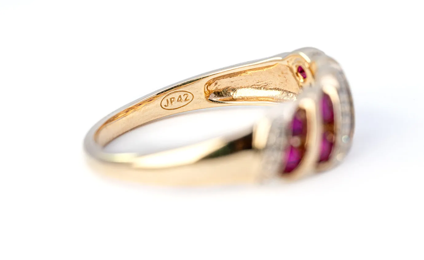 Stunning 9ct Yellow Gold Synthetic Ruby & Diamond Ring